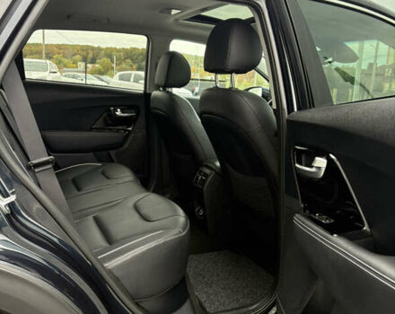 Киа Niro 2021 в Трускавце на Automoto.ua Синий Киа Niro, объемом двигателя 0 л и пробегом 45 тыс. км за 23200 $, фото 27 на Automoto.ua