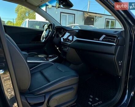 Синий Киа Niro, объемом двигателя 0 л и пробегом 45 тыс. км за 23700 $, фото 82 на Automoto.ua