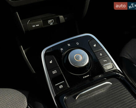 Синий Киа Niro, объемом двигателя 0 л и пробегом 110 тыс. км за 21650 $, фото 23 на Automoto.ua