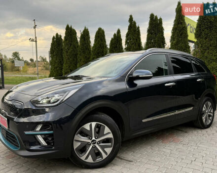 Синий Киа Niro, объемом двигателя 0 л и пробегом 88 тыс. км за 20999 $, фото 2 на Automoto.ua