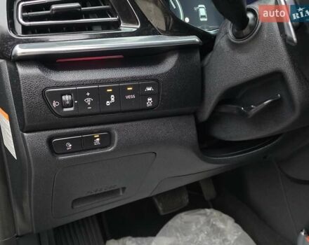 Синій Кіа Niro, об'ємом двигуна 0 л та пробігом 129 тис. км за 18999 $, фото 25 на Automoto.ua