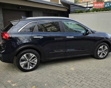 Синий Киа Niro, объемом двигателя 0 л и пробегом 138 тыс. км за 18799 $, фото 11 на Automoto.ua