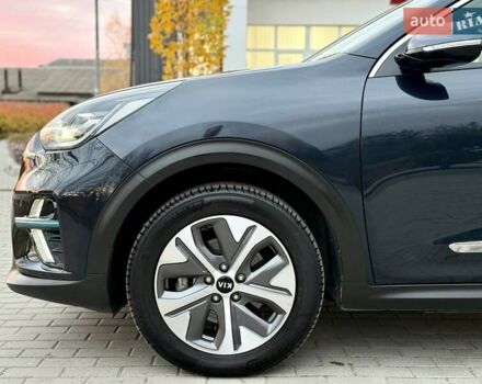 Синій Кіа Niro, об'ємом двигуна 0 л та пробігом 84 тис. км за 19450 $, фото 33 на Automoto.ua