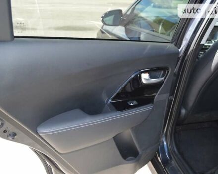 Синий Киа Niro, объемом двигателя 0 л и пробегом 34 тыс. км за 20500 $, фото 22 на Automoto.ua