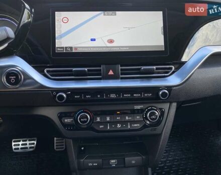 Синий Киа Niro, объемом двигателя 0 л и пробегом 70 тыс. км за 23200 $, фото 42 на Automoto.ua