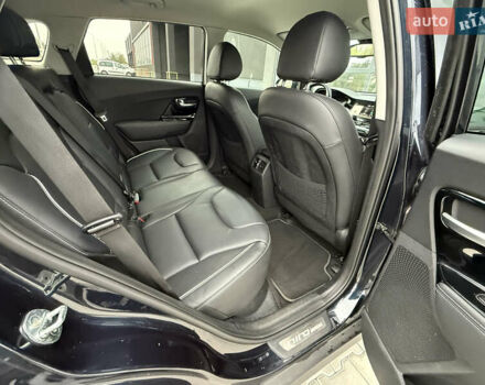 Синій Кіа Niro, об'ємом двигуна 0 л та пробігом 124 тис. км за 19950 $, фото 64 на Automoto.ua