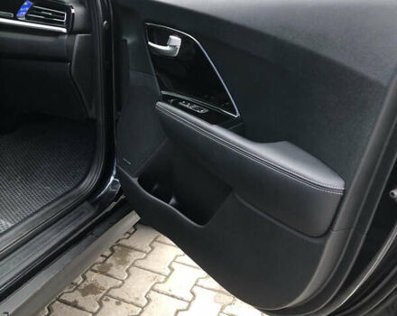 Синій Кіа Niro, об'ємом двигуна 0 л та пробігом 85 тис. км за 21850 $, фото 19 на Automoto.ua