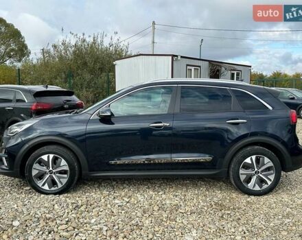Синий Киа Niro, объемом двигателя 0 л и пробегом 57 тыс. км за 23700 $, фото 35 на Automoto.ua