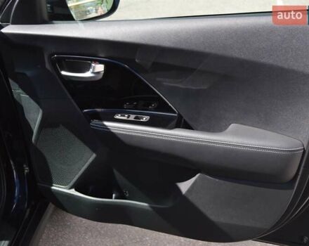 Синий Киа Niro, объемом двигателя 0 л и пробегом 34 тыс. км за 20500 $, фото 33 на Automoto.ua