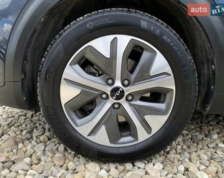 Синий Киа Niro, объемом двигателя 0 л и пробегом 70 тыс. км за 23200 $, фото 23 на Automoto.ua
