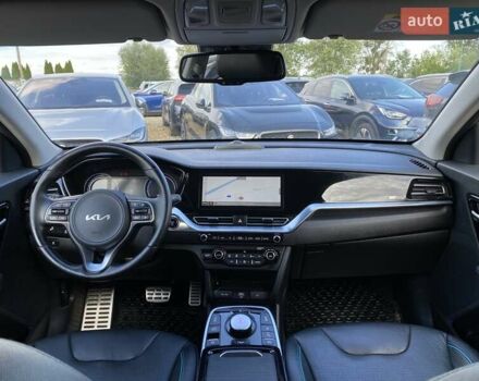 Синий Киа Niro, объемом двигателя 0 л и пробегом 70 тыс. км за 23200 $, фото 29 на Automoto.ua