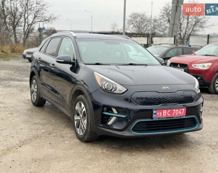 Синій Кіа Niro, об'ємом двигуна 0 л та пробігом 67 тис. км за 19000 $, фото 5 на Automoto.ua