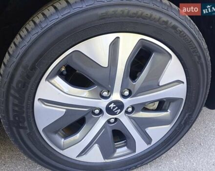 Синий Киа Niro, объемом двигателя 0 л и пробегом 101 тыс. км за 20950 $, фото 24 на Automoto.ua