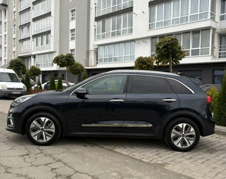 Киа Niro 2021 в Трускавце на Automoto.ua Синий Киа Niro, объемом двигателя 0 л и пробегом 45 тыс. км за 23200 $, фото 1 на Automoto.ua