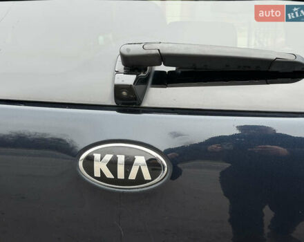 Синій Кіа Niro, об'ємом двигуна 0 л та пробігом 159 тис. км за 18499 $, фото 16 на Automoto.ua