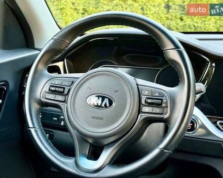 Синій Кіа Niro, об'ємом двигуна 0 л та пробігом 69 тис. км за 19999 $, фото 26 на Automoto.ua