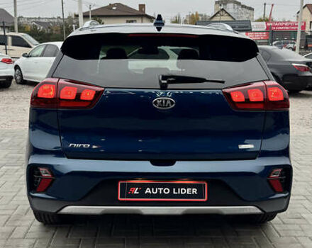 Синій Кіа Niro, об'ємом двигуна 1.58 л та пробігом 68 тис. км за 19500 $, фото 4 на Automoto.ua