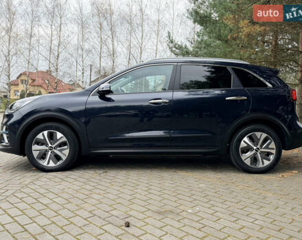 Синий Киа Niro, объемом двигателя 0 л и пробегом 64 тыс. км за 23800 $, фото 10 на Automoto.ua