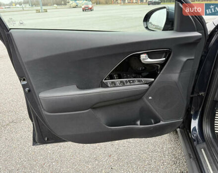 Синий Киа Niro, объемом двигателя 0 л и пробегом 55 тыс. км за 22600 $, фото 28 на Automoto.ua