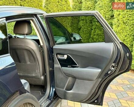 Синій Кіа Niro, об'ємом двигуна 0 л та пробігом 69 тис. км за 19999 $, фото 21 на Automoto.ua