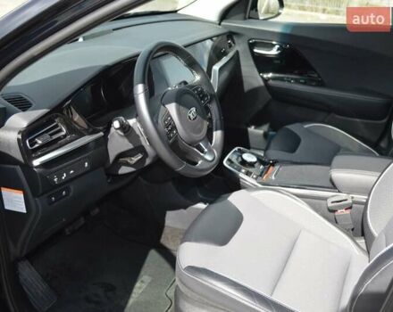 Синий Киа Niro, объемом двигателя 0 л и пробегом 34 тыс. км за 20500 $, фото 20 на Automoto.ua