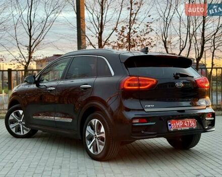Синій Кіа Niro, об'ємом двигуна 0 л та пробігом 84 тис. км за 19450 $, фото 14 на Automoto.ua