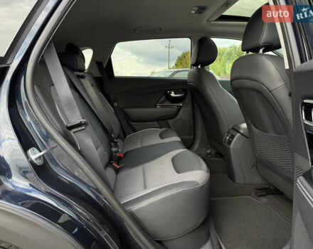 Синий Киа Niro, объемом двигателя 0 л и пробегом 149 тыс. км за 19700 $, фото 19 на Automoto.ua