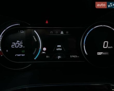 Синій Кіа Niro, об'ємом двигуна 0 л та пробігом 57 тис. км за 24700 $, фото 55 на Automoto.ua