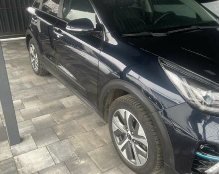 Синій Кіа Niro, об'ємом двигуна 0 л та пробігом 99 тис. км за 19000 $, фото 13 на Automoto.ua
