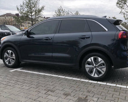 Синій Кіа Niro, об'ємом двигуна 0 л та пробігом 85 тис. км за 21850 $, фото 7 на Automoto.ua