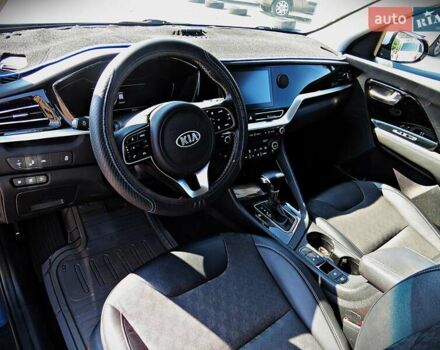 Синий Киа Niro, объемом двигателя 1.58 л и пробегом 35 тыс. км за 23900 $, фото 7 на Automoto.ua