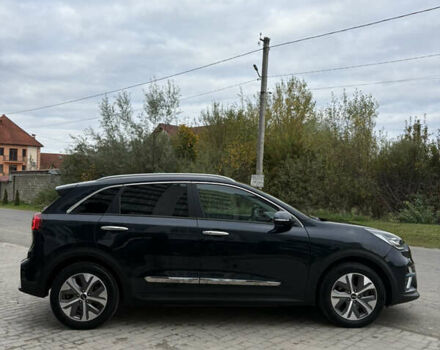 Киа Niro 2021 в Трускавце на Automoto.ua Синий Киа Niro, объемом двигателя 0 л и пробегом 45 тыс. км за 23200 $, фото 5 на Automoto.ua