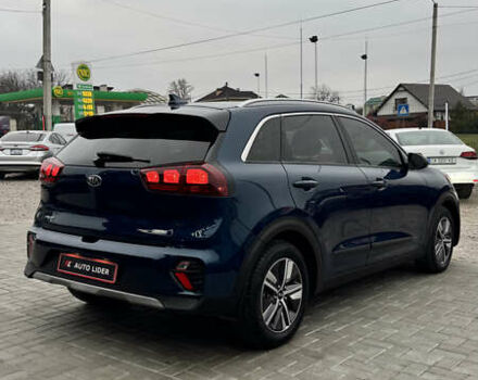 Синій Кіа Niro, об'ємом двигуна 1.58 л та пробігом 68 тис. км за 19500 $, фото 5 на Automoto.ua