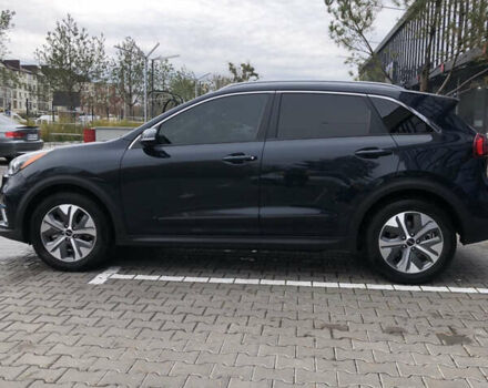 Синій Кіа Niro, об'ємом двигуна 0 л та пробігом 85 тис. км за 21850 $, фото 8 на Automoto.ua