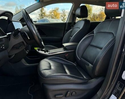 Синий Киа Niro, объемом двигателя 0 л и пробегом 57 тыс. км за 23700 $, фото 43 на Automoto.ua