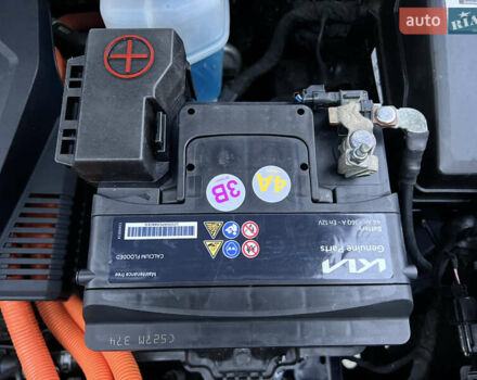 Синій Кіа Niro, об'ємом двигуна 0 л та пробігом 112 тис. км за 20800 $, фото 7 на Automoto.ua