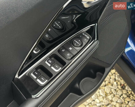 Синий Киа Niro, объемом двигателя 0 л и пробегом 60 тыс. км за 21999 $, фото 10 на Automoto.ua