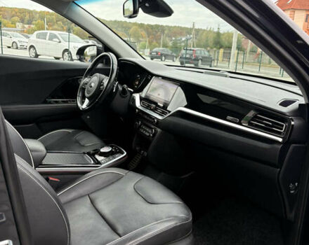 Киа Niro 2021 в Трускавце на Automoto.ua Синий Киа Niro, объемом двигателя 0 л и пробегом 45 тыс. км за 23200 $, фото 22 на Automoto.ua