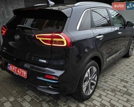 Синій Кіа Niro, об'ємом двигуна 0 л та пробігом 129 тис. км за 18999 $, фото 6 на Automoto.ua