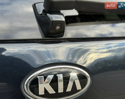 Синій Кіа Niro, об'ємом двигуна 0 л та пробігом 136 тис. км за 19350 $, фото 20 на Automoto.ua