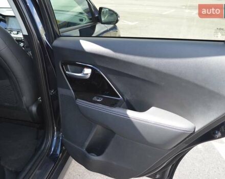 Синий Киа Niro, объемом двигателя 0 л и пробегом 34 тыс. км за 20500 $, фото 24 на Automoto.ua