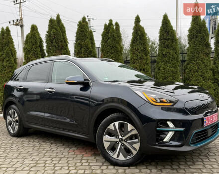 Синій Кіа Niro, об'ємом двигуна 0 л та пробігом 87 тис. км за 19555 $, фото 5 на Automoto.ua