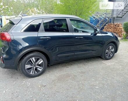 Синій Кіа Niro, об'ємом двигуна 0 л та пробігом 27 тис. км за 22500 $, фото 9 на Automoto.ua