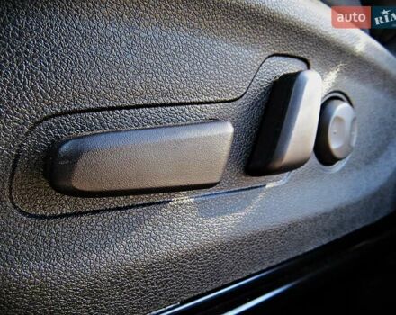 Синий Киа Niro, объемом двигателя 1.58 л и пробегом 35 тыс. км за 23900 $, фото 9 на Automoto.ua