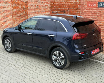Синій Кіа Niro, об'ємом двигуна 0 л та пробігом 88 тис. км за 19750 $, фото 17 на Automoto.ua