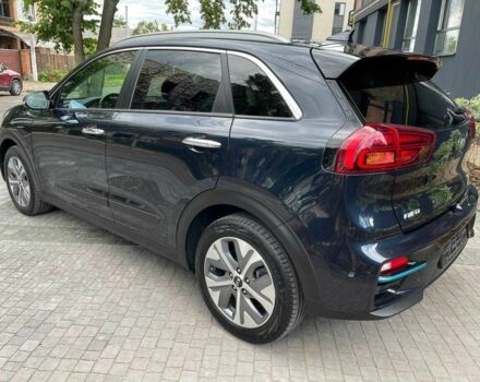 Синий Киа Niro, объемом двигателя 0 л и пробегом 83 тыс. км за 20000 $, фото 3 на Automoto.ua