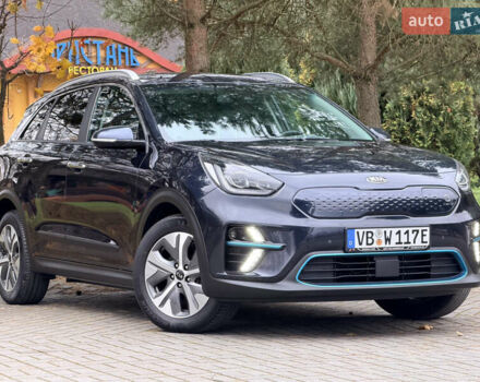 Синий Киа Niro, объемом двигателя 0 л и пробегом 64 тыс. км за 23800 $, фото 4 на Automoto.ua