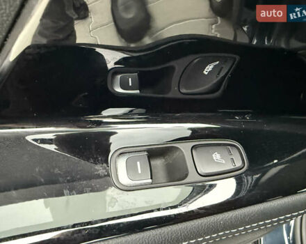 Синій Кіа Niro, об'ємом двигуна 0 л та пробігом 124 тис. км за 19950 $, фото 39 на Automoto.ua