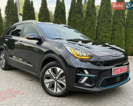 Синий Киа Niro, объемом двигателя 0 л и пробегом 88 тыс. км за 20999 $, фото 9 на Automoto.ua