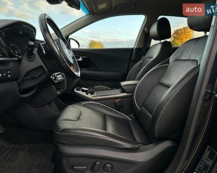Синій Кіа Niro, об'ємом двигуна 0 л та пробігом 62 тис. км за 24600 $, фото 46 на Automoto.ua